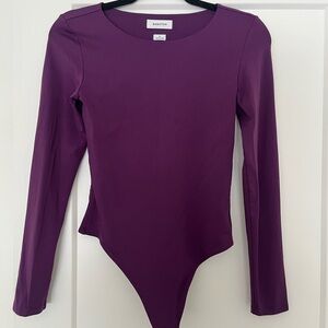 Aritzia Babaton Purple Long Sleeve Bodysuit
